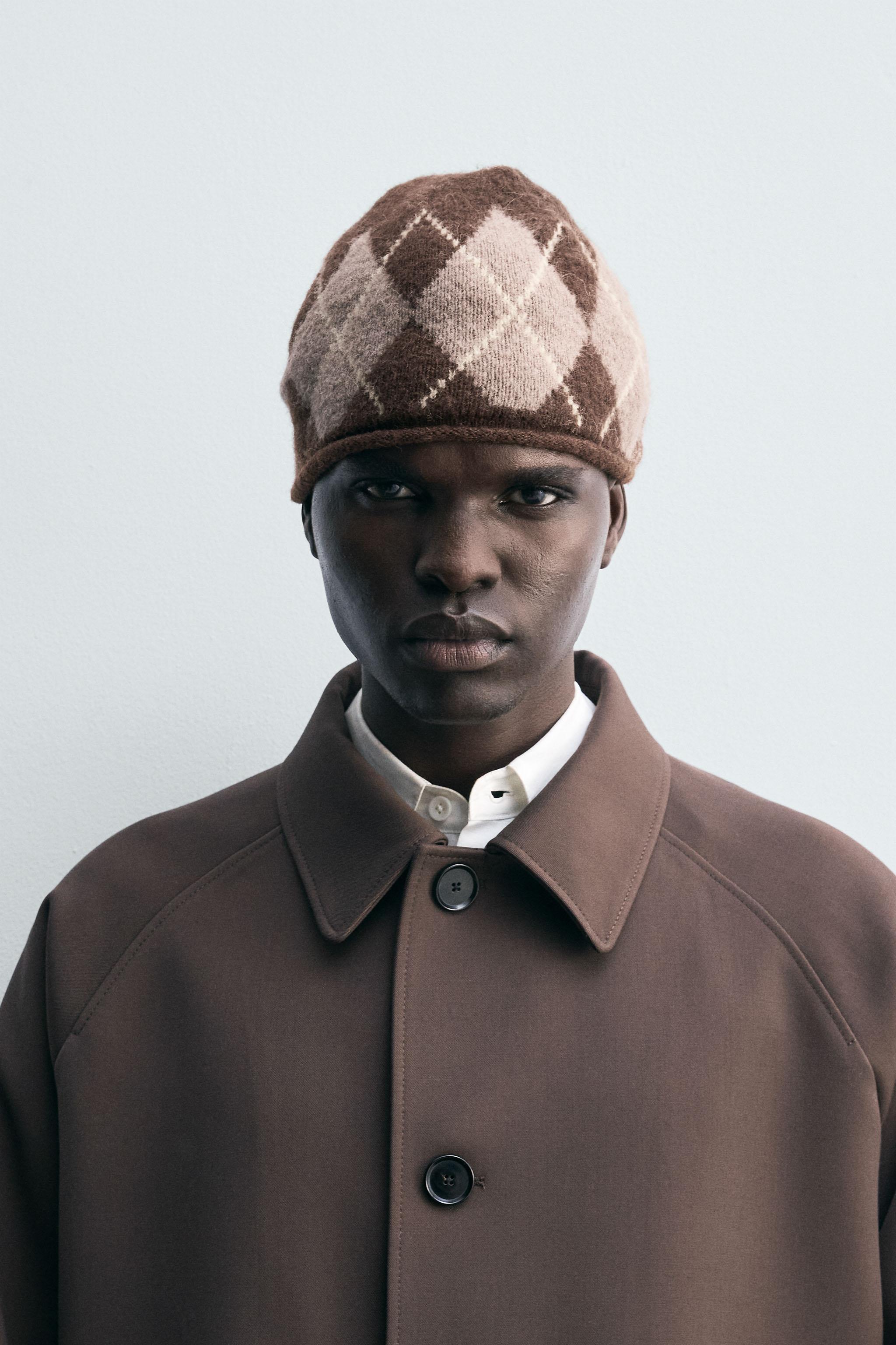 DIAMOND JACQUARD BEANIE HAT